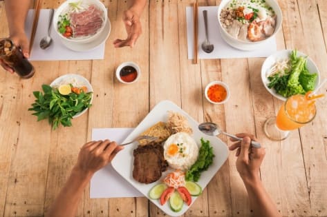 Premium Licensed Hospitality $8000 per week Opportunity with Private Residence [2602102]