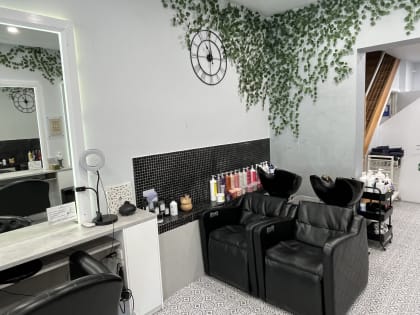 Hair and Beauty Salon with expansion options