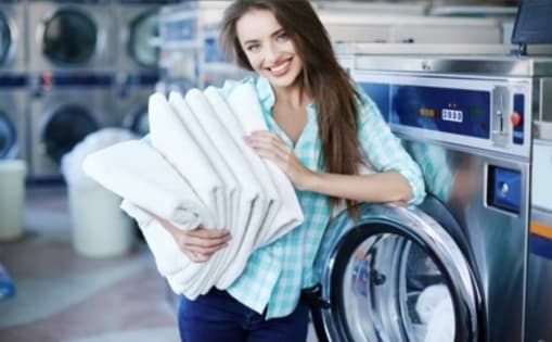 Coin Laundry for sale In Croydon