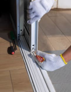 Security Blinds & Windows – Crimsafe Dealer. Brisbane Southside Territory. Est. 32 Years! Home Ba...