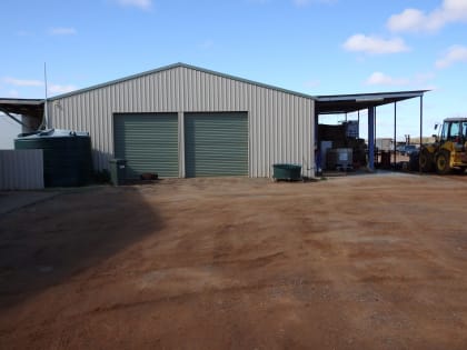 Roadhouse + Motel/Caravan Park Money Earner, A Must Stop Destination - 2722MF