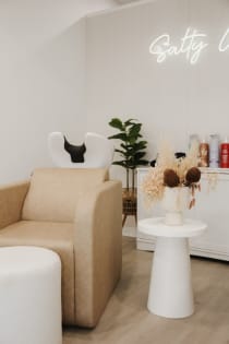 Luxury boutique hair salon - Port Douglas