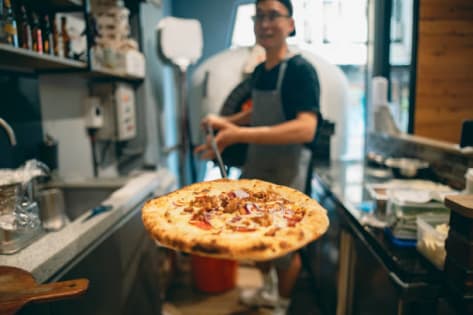UNDER MANAGEMENT - Takeaway Pizza Shop | 30+ Years Trading