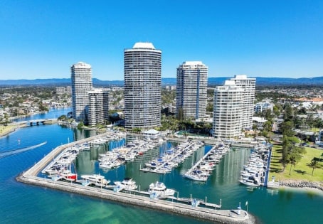 All Class in Runaway Bay - ID 8384