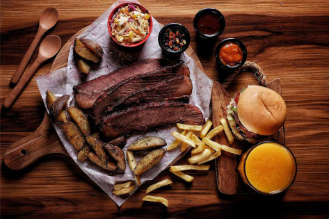 Iconic Licensed Eatery – Under Management – Wollongong