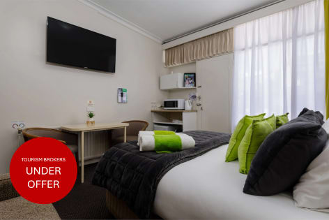 DON’T BE LATE FOR THIS RARE OUTSTANDING PERFORMING MOTEL IN STRONG REGIONAL VICTORIA - 2902ML