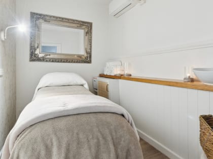 High End Skin and Beauty Salon - Price Reduction