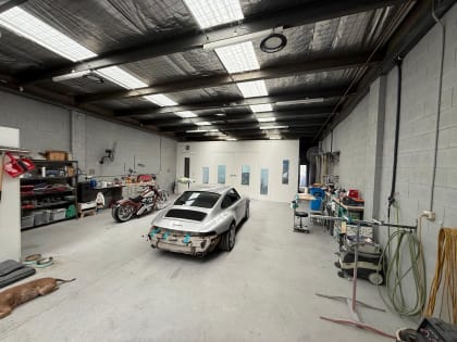 Fully Equipped Panel Beating & Spray Painting Workshop Mordialloc Area