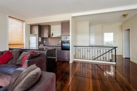 Freehold or Leasehold Motel for Sale in Gladstone