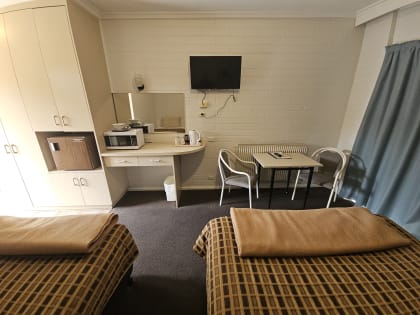 A RARE FIND SO CLOSE TO MELBOURNE - 2126ML