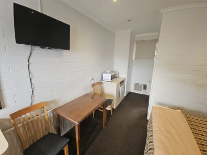 A RARE FIND SO CLOSE TO MELBOURNE - 2126ML