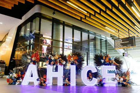 POPPY & PEAR EVENT STYLING