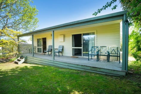 Queen's Cottage, Khancoban – Where the Murray & Snowy Mountains Lifestyle Meet