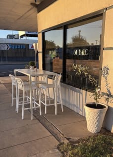 61 Balo - Established Cafe FOR SALE in Moree NSW.