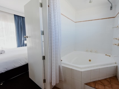 PERFORMING FREEHOLD MOTEL OFFERING WITH UPSIDE & LONG-TERM CAPITAL GROWTH - 1258MF