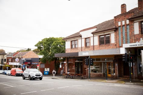 IVANHOE EAST OPPORTUNITY - OPEN TO OFFERS!
