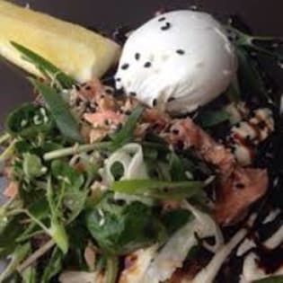 CAFE – TAKING $30,000. 50KG COFFEE.  UNIQUE CORNER LOCATION.   SEMI MANAGED