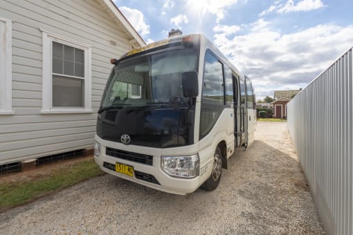 SCHOOL BUS RUN & RESIDENCE