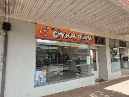 Fox's Chook House - Make and offer!