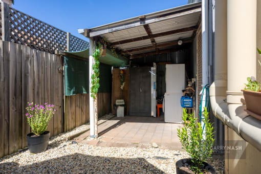 PROFITABLE HAIRDRESSING SALON IN THE HEART OF BEECHWORTH