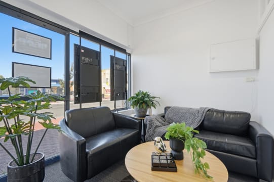 Premium Passive Investment Site With Established Tenant Harcourts and A Cafe Nth Tasmania