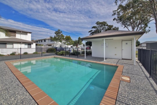 BUSINESS ONLY | NET PROFIT OVER $433,000 / TOPPED UP TO FULL 25 YEAR TERM! | Resort Brokers ID : ...