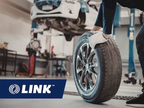 Tyre and Mechanical Workshop + Freehold in CQ
