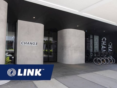 A6azaxenywjj1s0mlzti