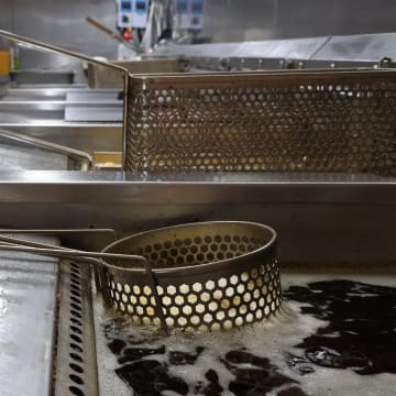 Charming 5-Day Fish & Chips Business