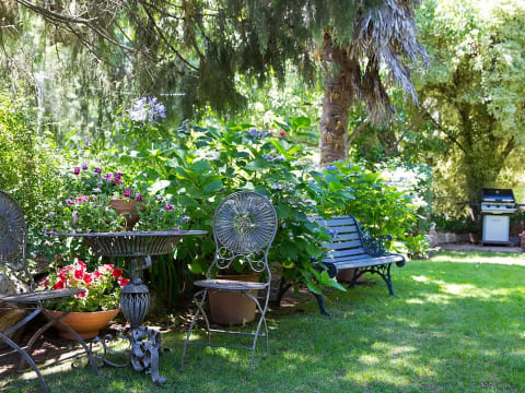 AN OUTSTANDING BUSINESS IN A BEAUTIFUL PART OF VICTORIA - 2873ML