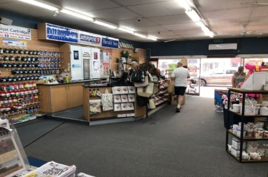 Benalla Cards, Gifts, News etc (DWIWN2117)