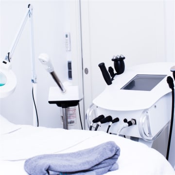 Cosmetic Laser Clinic - ~$2.38M in Assets -Finance Available