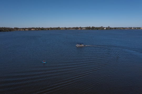 Award winning tourism business - watercraft hire Nagambie Lakes