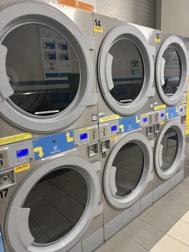 Laundromat for Sale Including Freehold - Brunswick