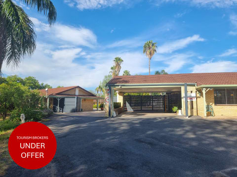 EXCEPTIONAL RARE OPPORTUNITY, 74-ROOM LEASEHOLD MOTEL, WESTERN NSW - 893ML
