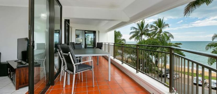 Beachfront Lifestyle & Income – Holiday Management Rights, Trinity Beach – ID 9148