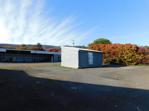 Versatile STCA Residence or Varied Commercial Application, Backpackers Depot Workshop o/o $729k