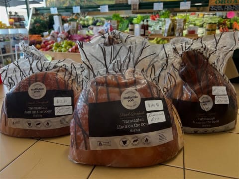 Fresh Local Produce - Speciality Foods - Fruit & Veg Boxes