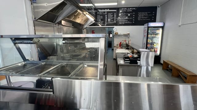 Henty St Fish N Grill