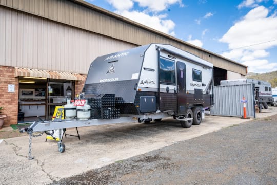 Caravan / RV Sales & Repair Business