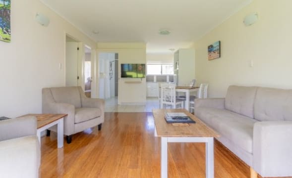 Aloha Apartments - Norfolk Island (IWF2112)