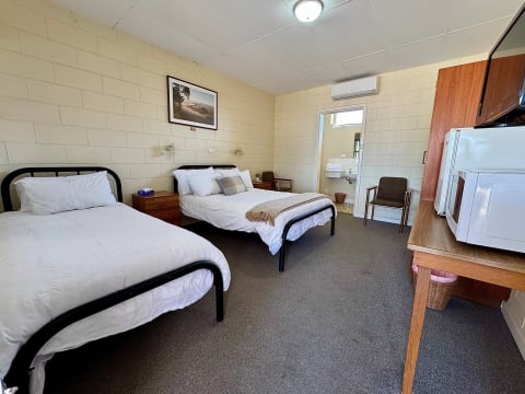 Warooka Hotel Motel - Lease