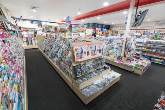 BUSY NEWSAGENCY