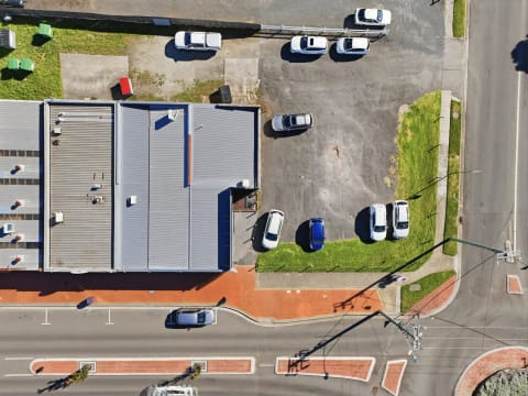 Premium Passive Investment Site With Established Tenant Harcourts and A Cafe Nth Tasmania