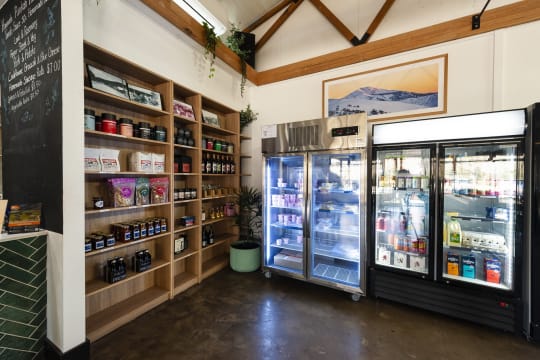 LEASEHOLD - Punkah Pantry, Porepunkah VIC - 1P0623