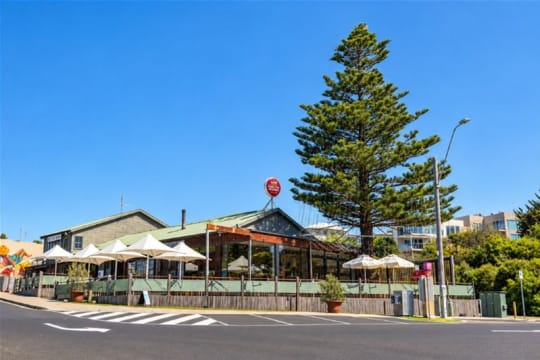 Iconic Coastal Tavern and Freehold for Sale