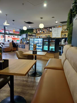 Café for Sale - Prime Location North of the River