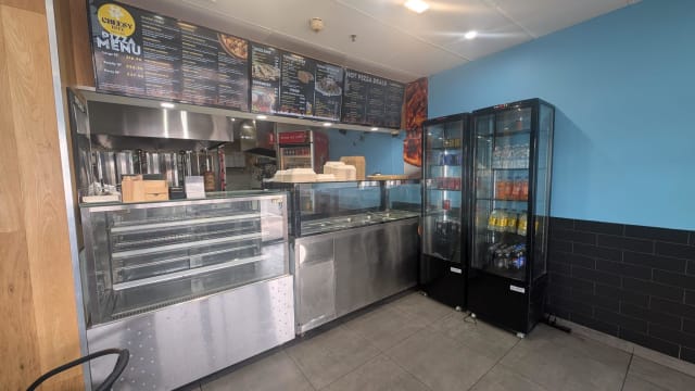 Profitable Pizza & Kebab Takeaway