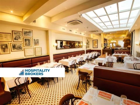 Iconic Fine-Dining Restaurant in Prime Brisbane Location