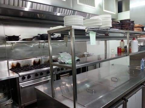 Double fronted restaurant/bar – FITZROY